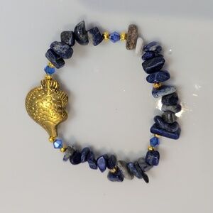 Handmade Gold Tone Fish Calming Lapis Lazuli Chip & Swarovski Bracelet 6.5"